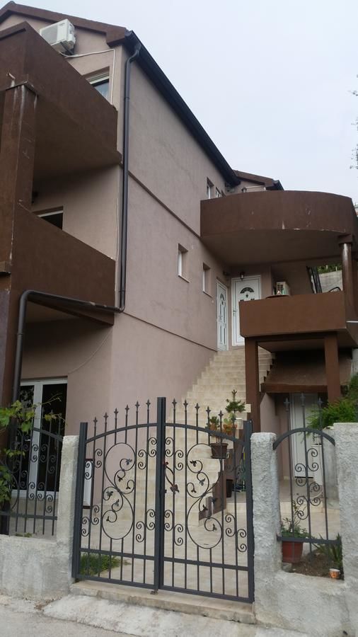 Апартаменты Apartments Lav Costas Херцег-Нови-8
