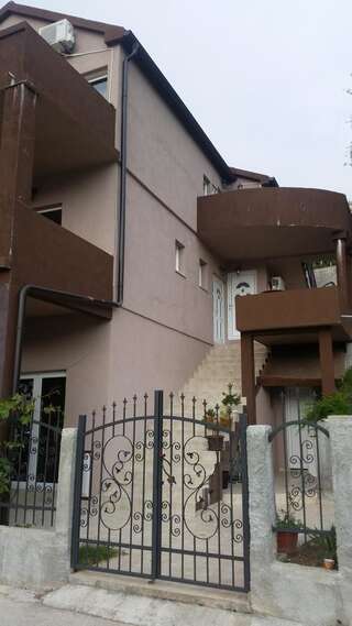 Апартаменты Apartments Lav Costas Херцег-Нови-4