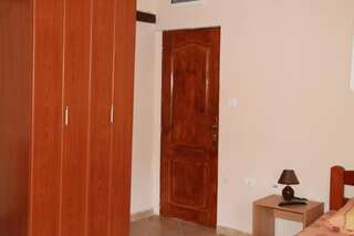 Апартаменты Apartments Lav Costas Херцег-Нови Апартаменты с видом на бассейн-8